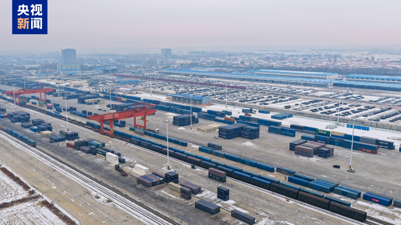 黑龙江开行首趟国产汽车配件中欧班列